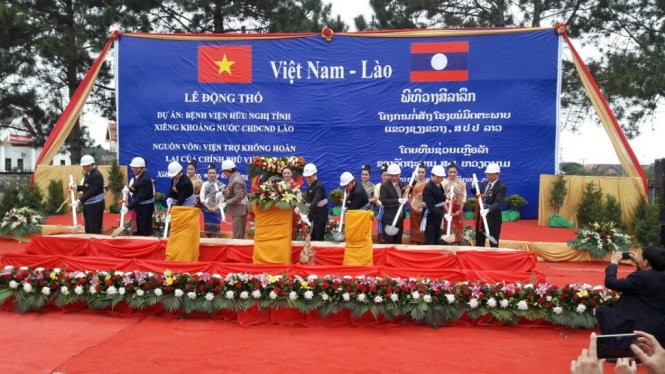 Việt Nam giúp Lào xây dựng Bệnh viện Hữu nghị Xiêng Khoảng - ảnh 1